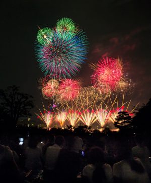 東京で人気の花火大会情報
